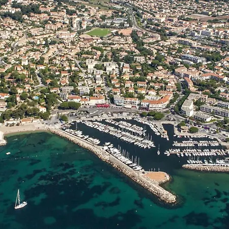 Le Cabrol Neuf, 5min Plage, Balcons, Parking, 6pers アパート *